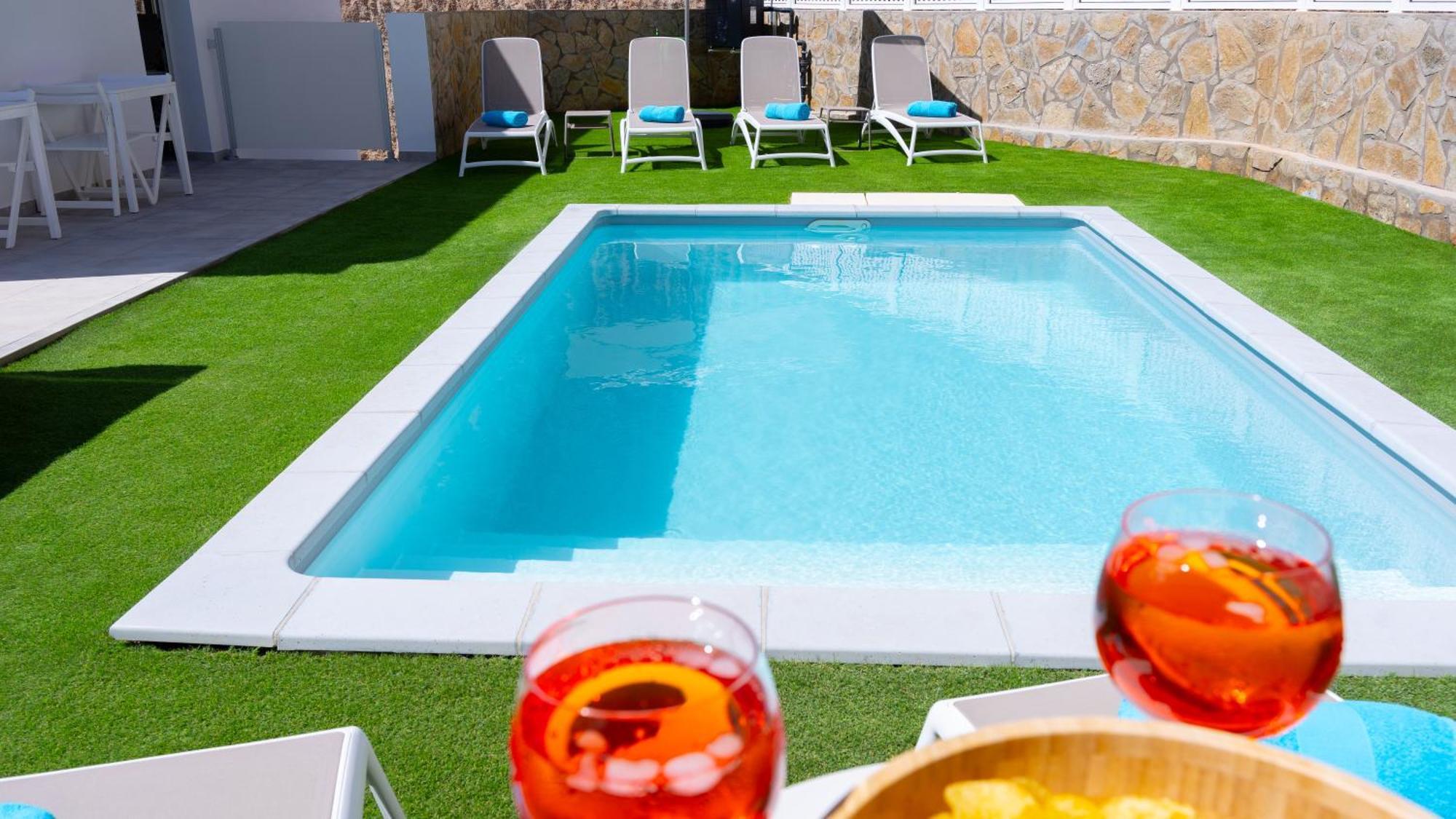 Malibu Mogan Secret Pool Villa - Piscina Privada Y Climatizada - Exclusive Heated Pool La Playa de Tauro المظهر الخارجي الصورة
