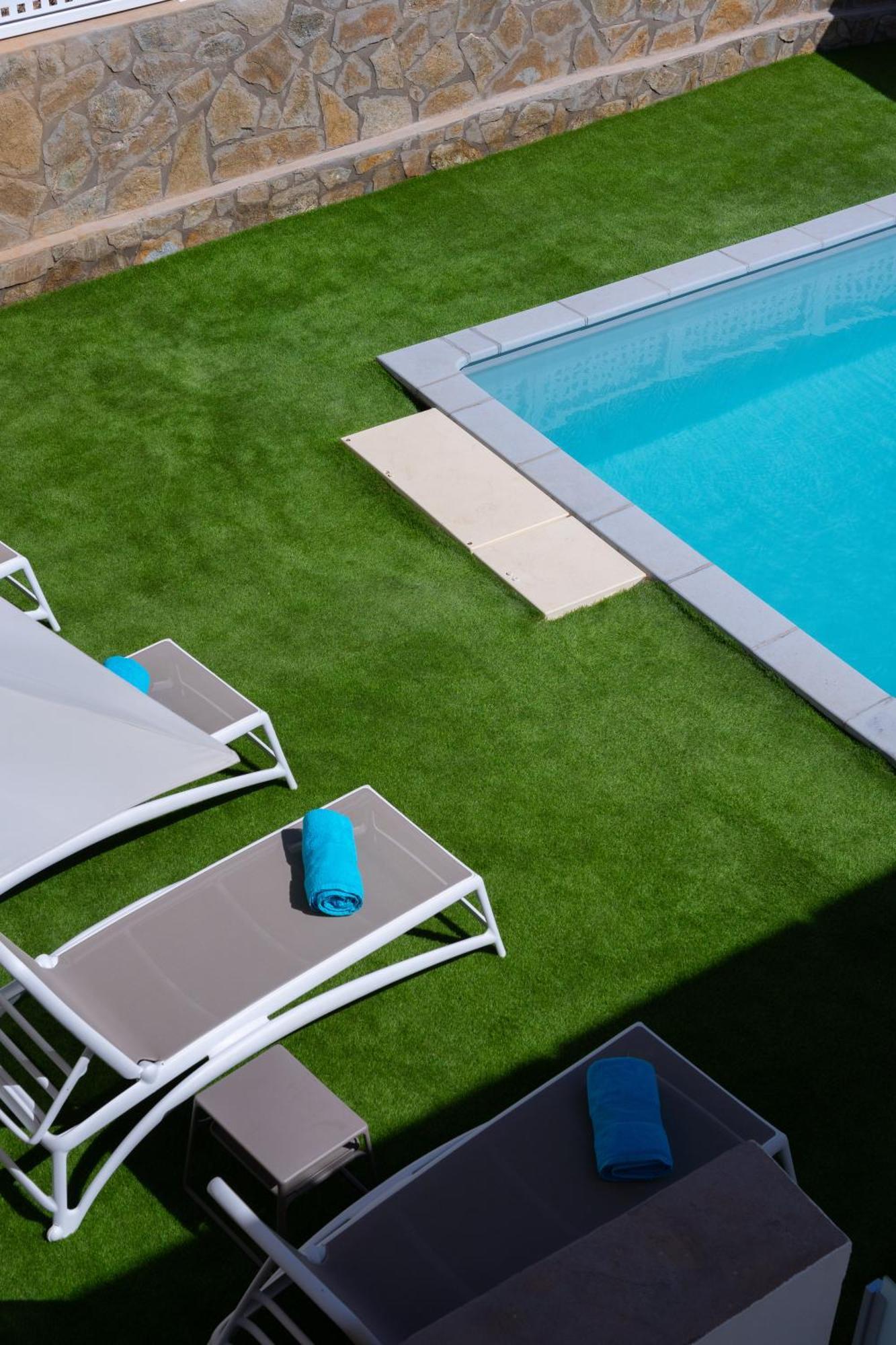 Malibu Mogan Secret Pool Villa - Piscina Privada Y Climatizada - Exclusive Heated Pool La Playa de Tauro المظهر الخارجي الصورة
